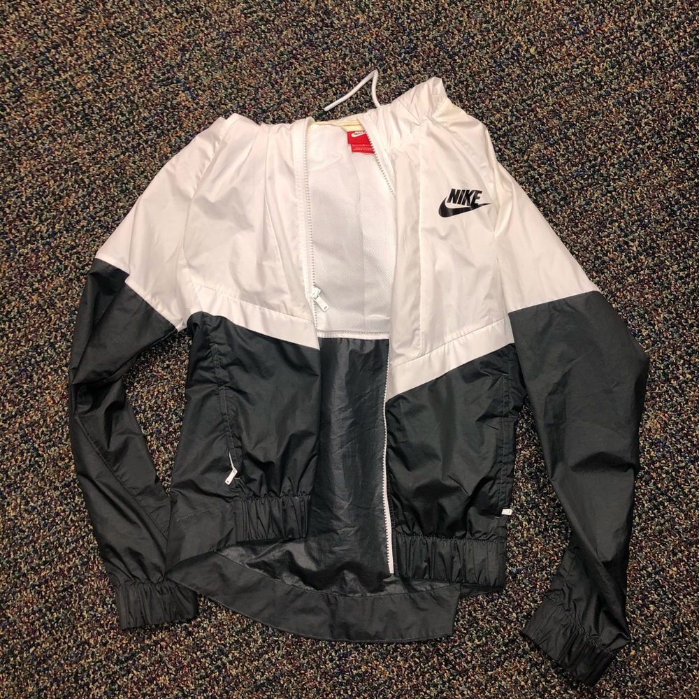 Nike Windbreaker